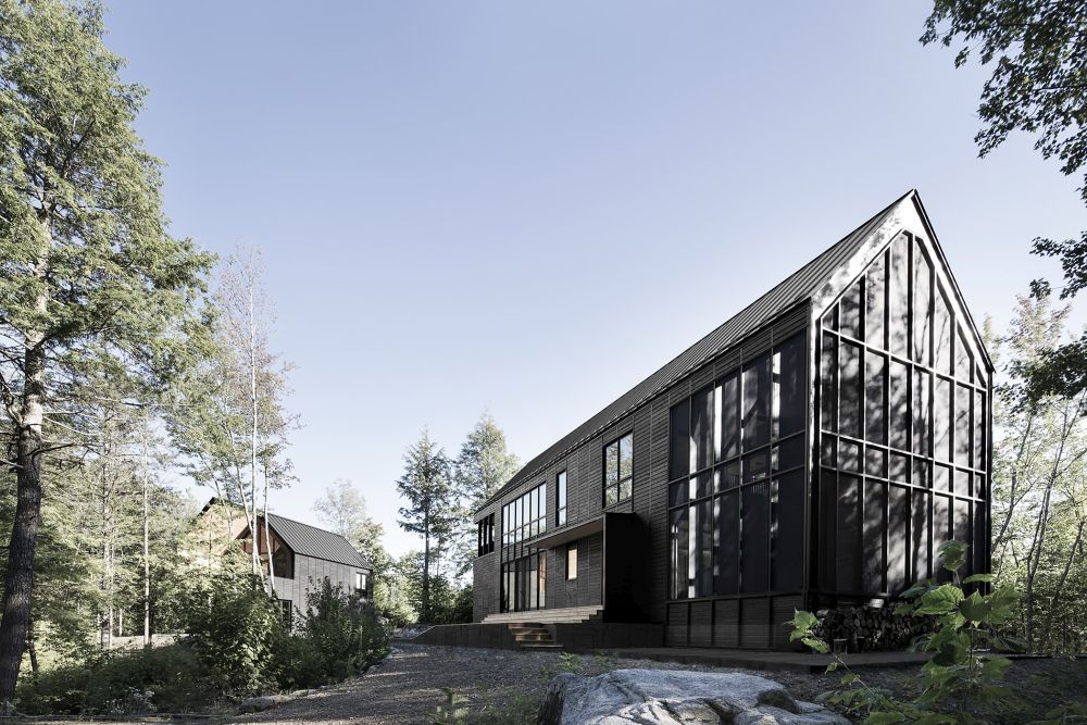 Les Marais Black Alain Carle Architecte design