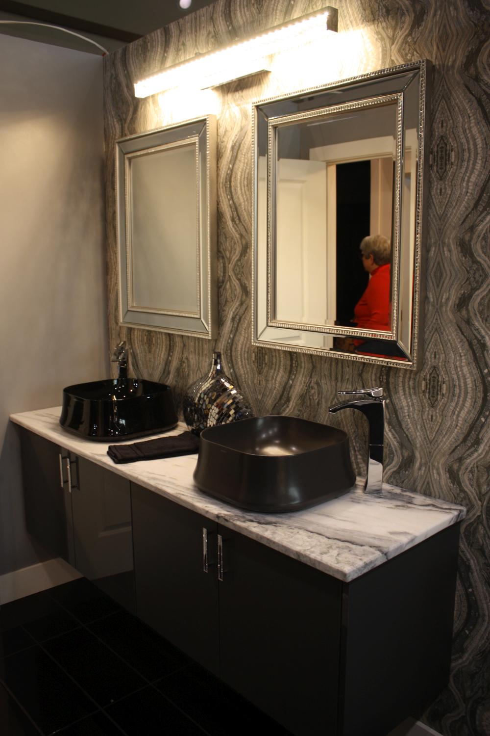 Lev 2 bathroom decor with modern cabinets