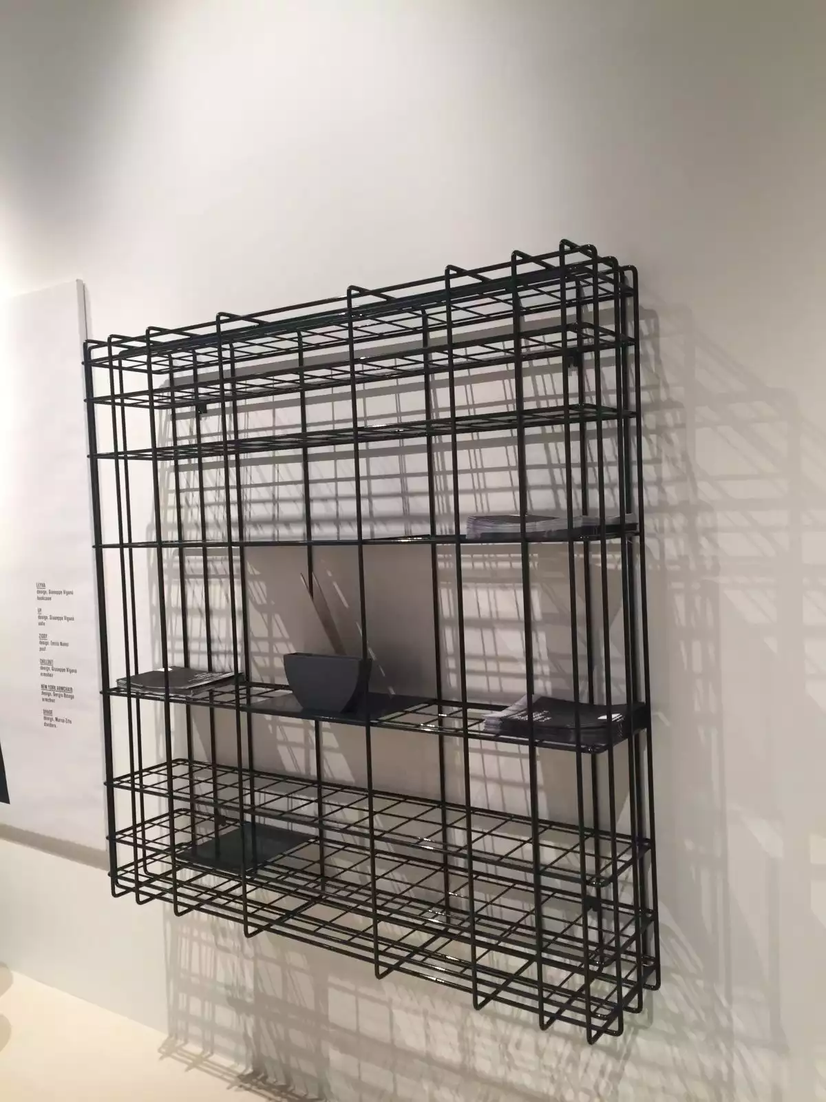 leyva-wire-bookcase