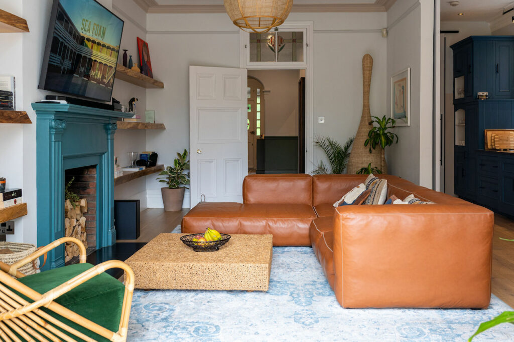 Living room from doorway 1024x683