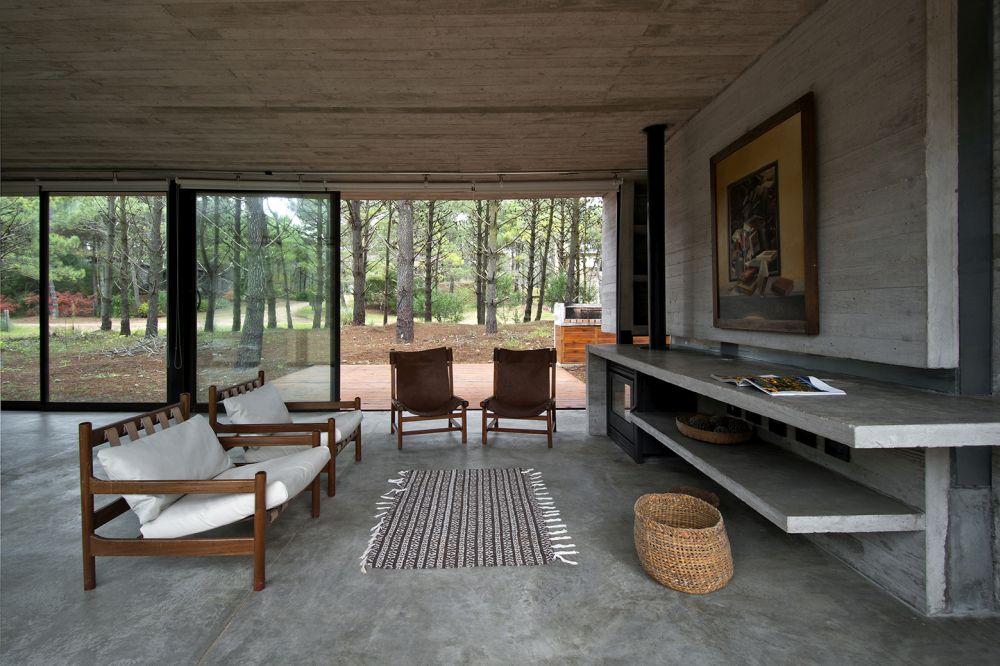 Living room with concrete and polished floor