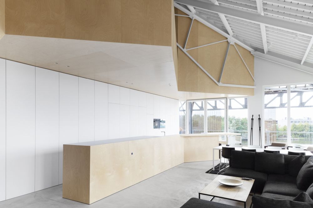 Loft Loods 22 Belgium plywood by dmvA
