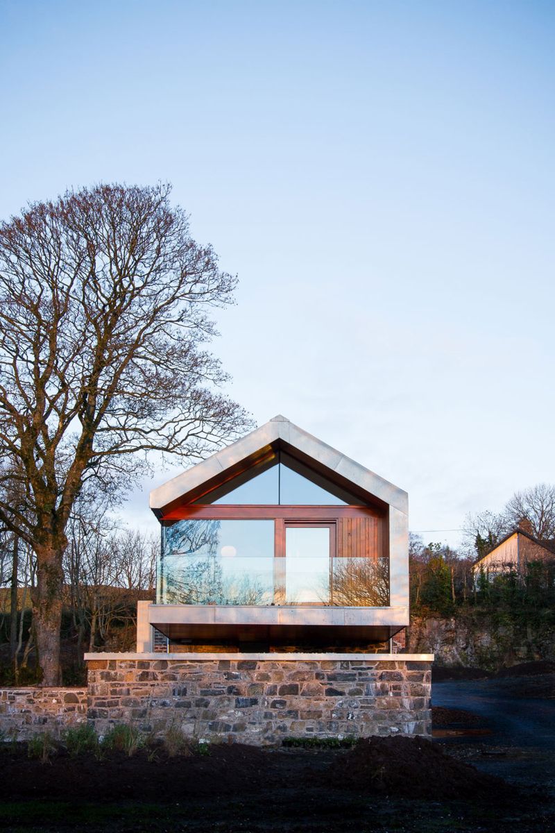 Loughloughan Barn Outside