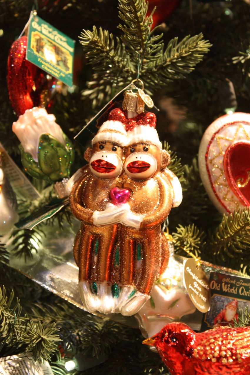 Representations of love can be serious or lighthearted.