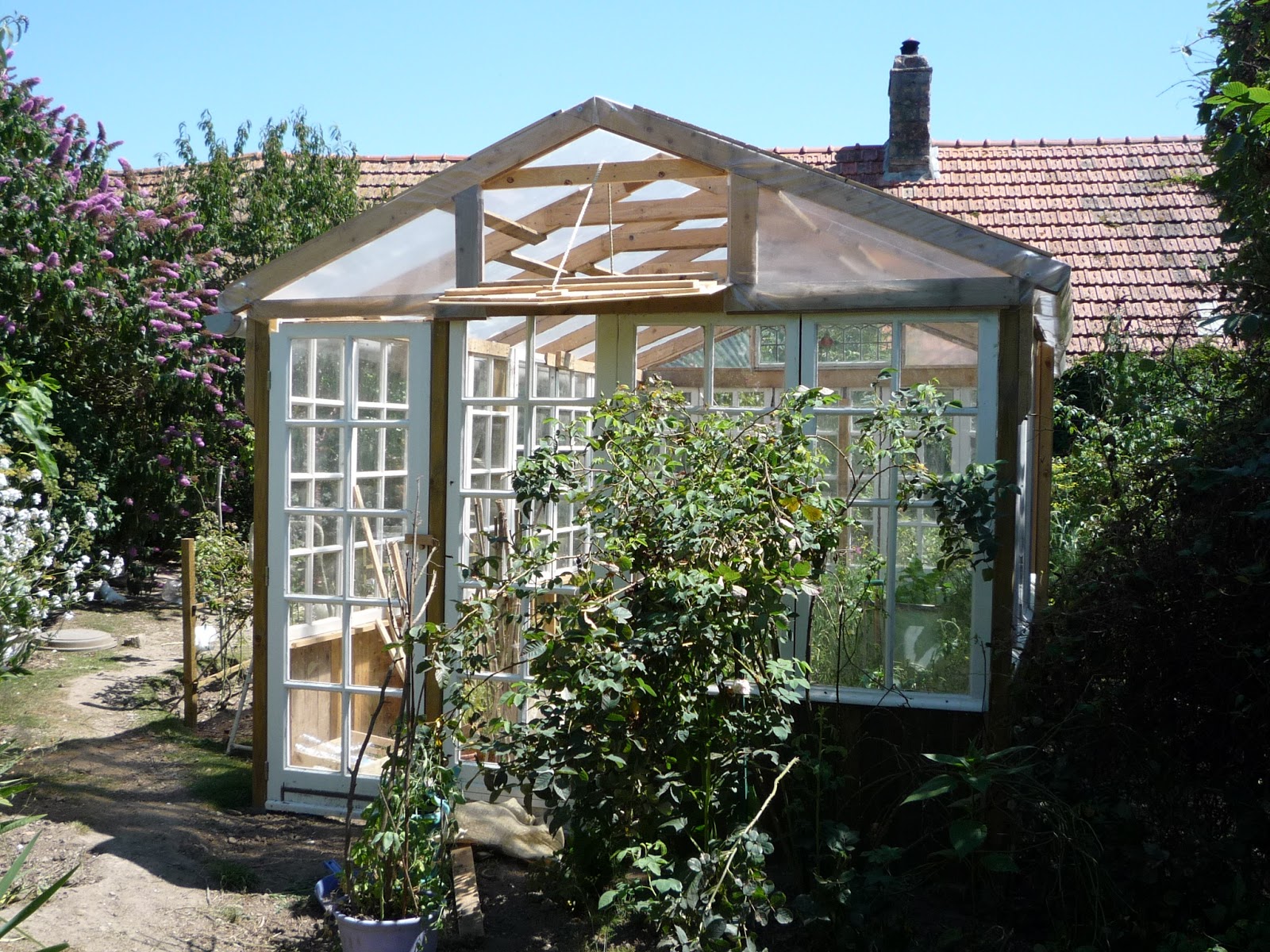 Low cost greenhouse project