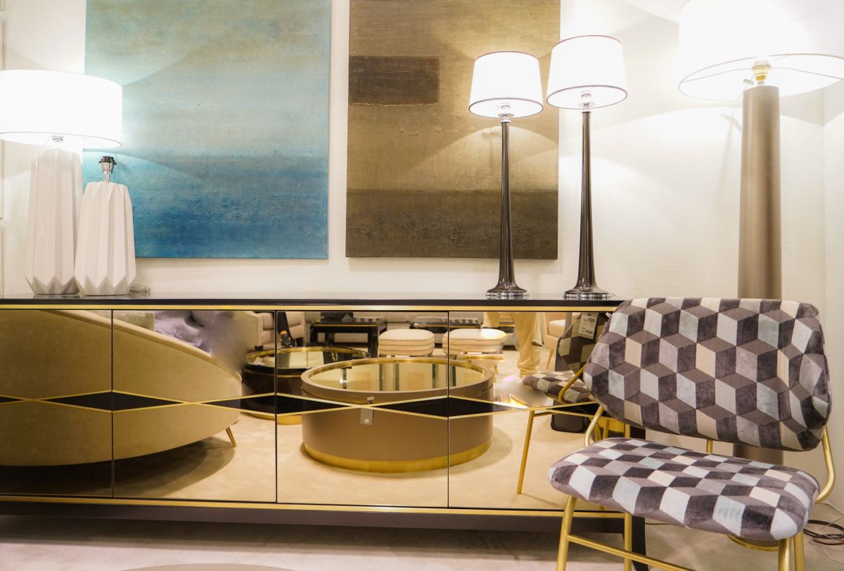 Luxury mirrored furniture for an opulent design