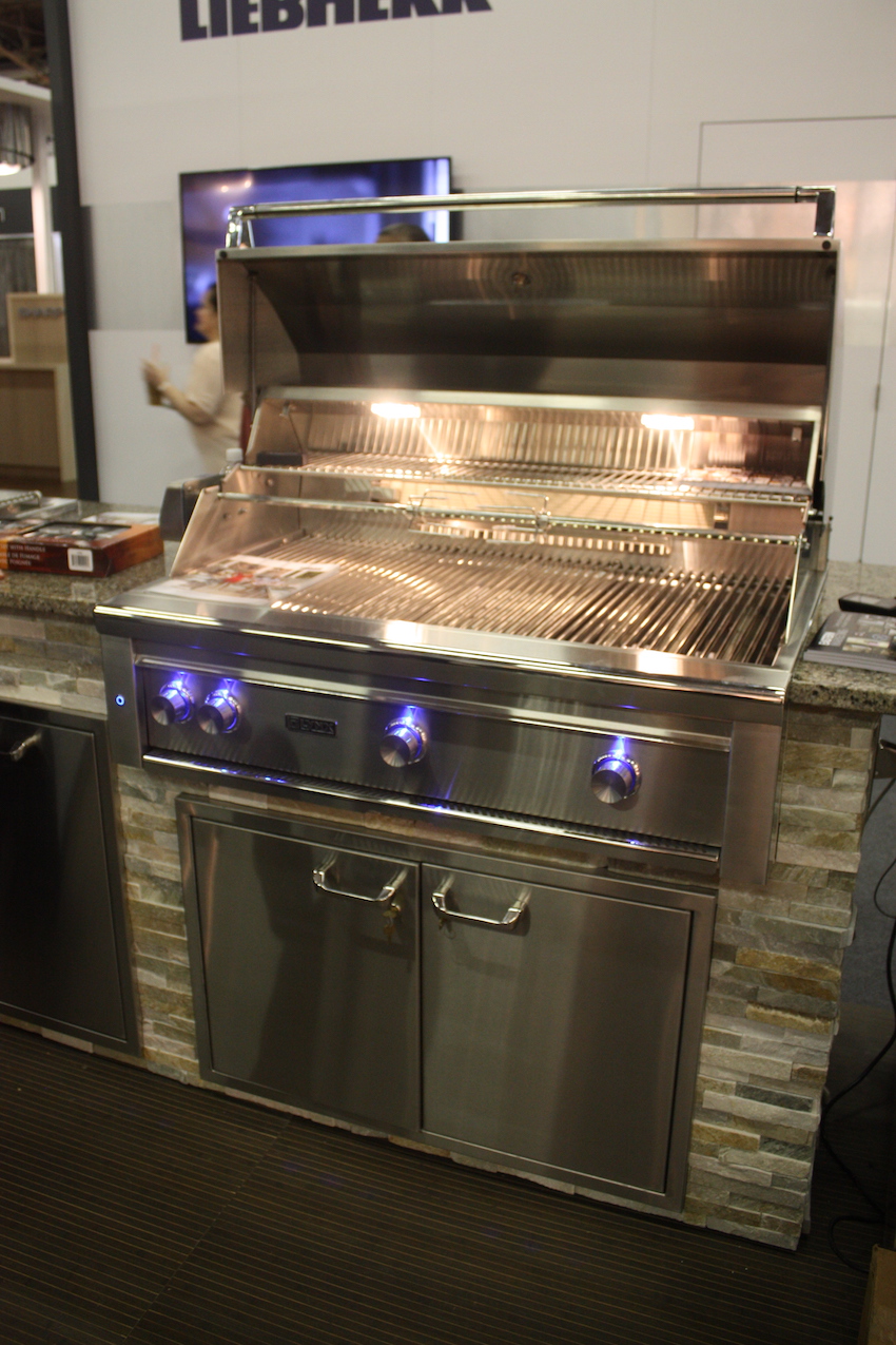 Lynx grill