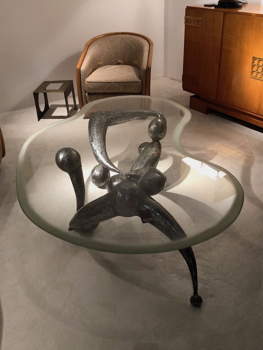 Magen-H Gallery coffee table