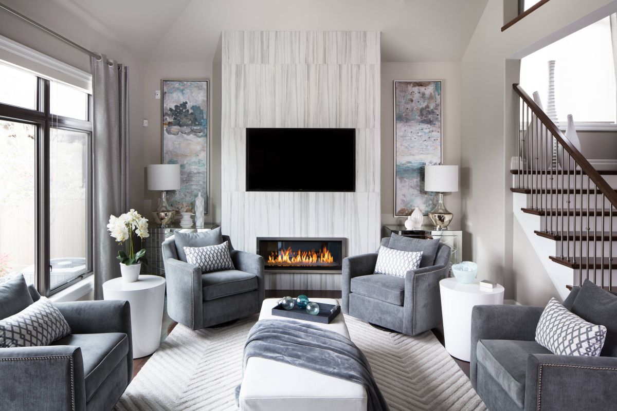 Marble living room wall TV and fireplace