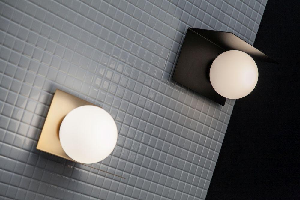 Marcetti balance wall lighting