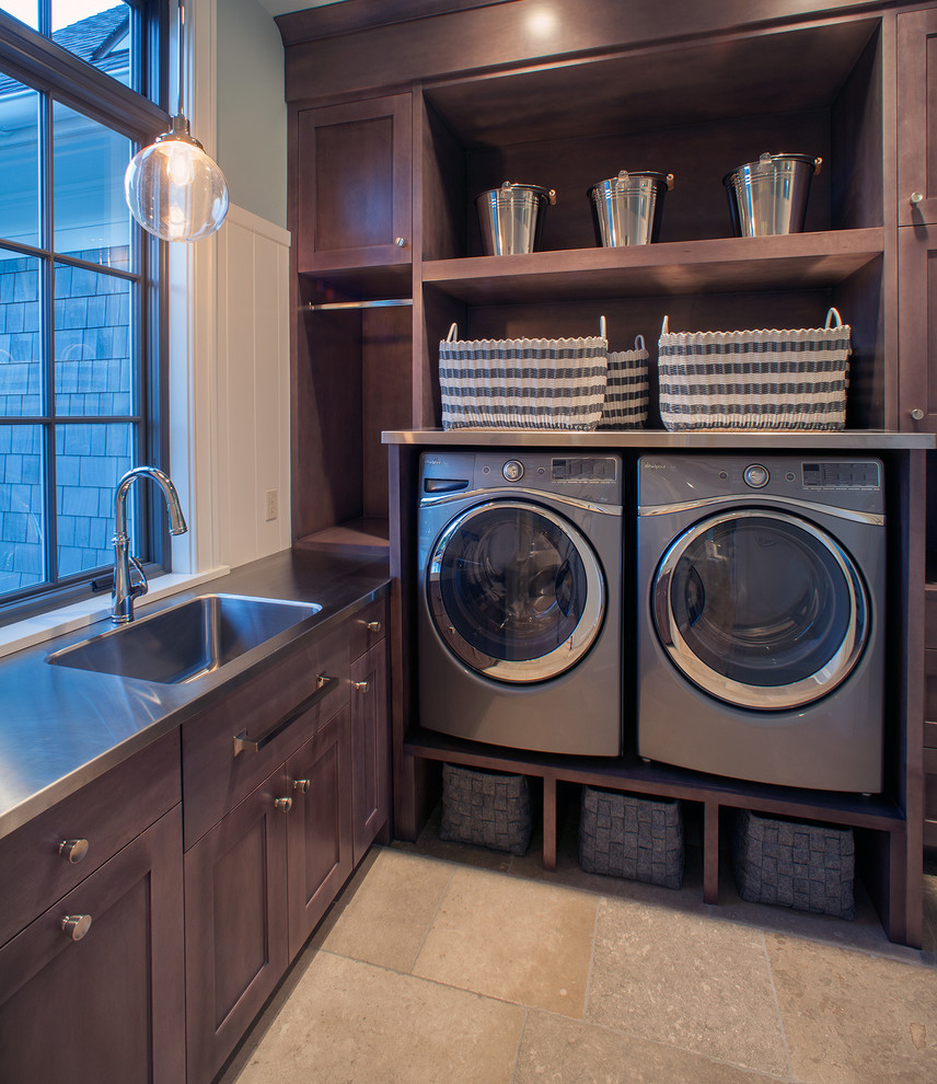 Masculine laundry room design