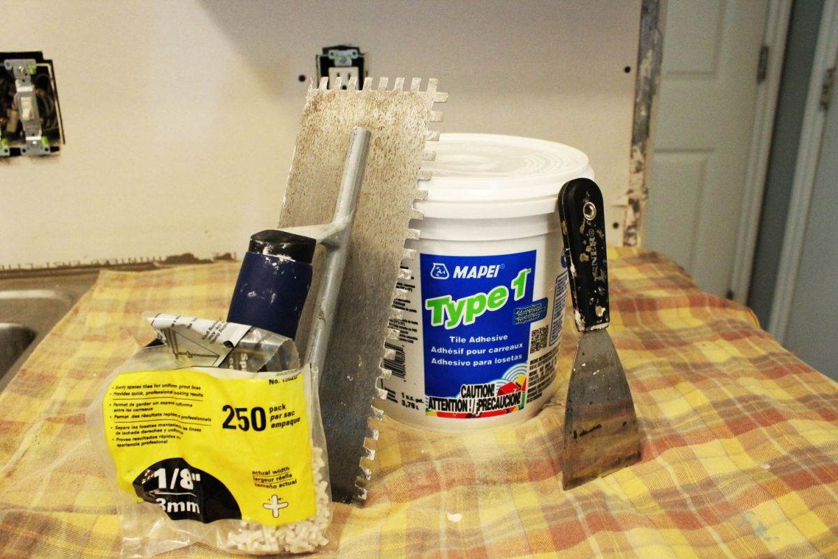 Materials to Install Subway Tile Kitchen Backsplash