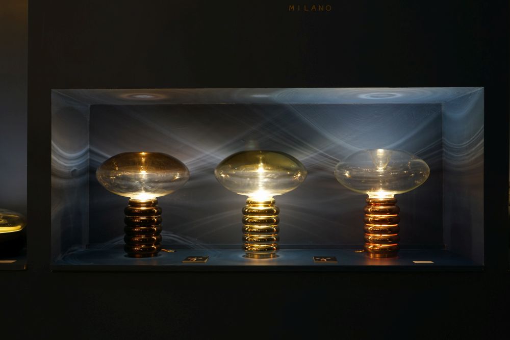 Melina table or desk lighting