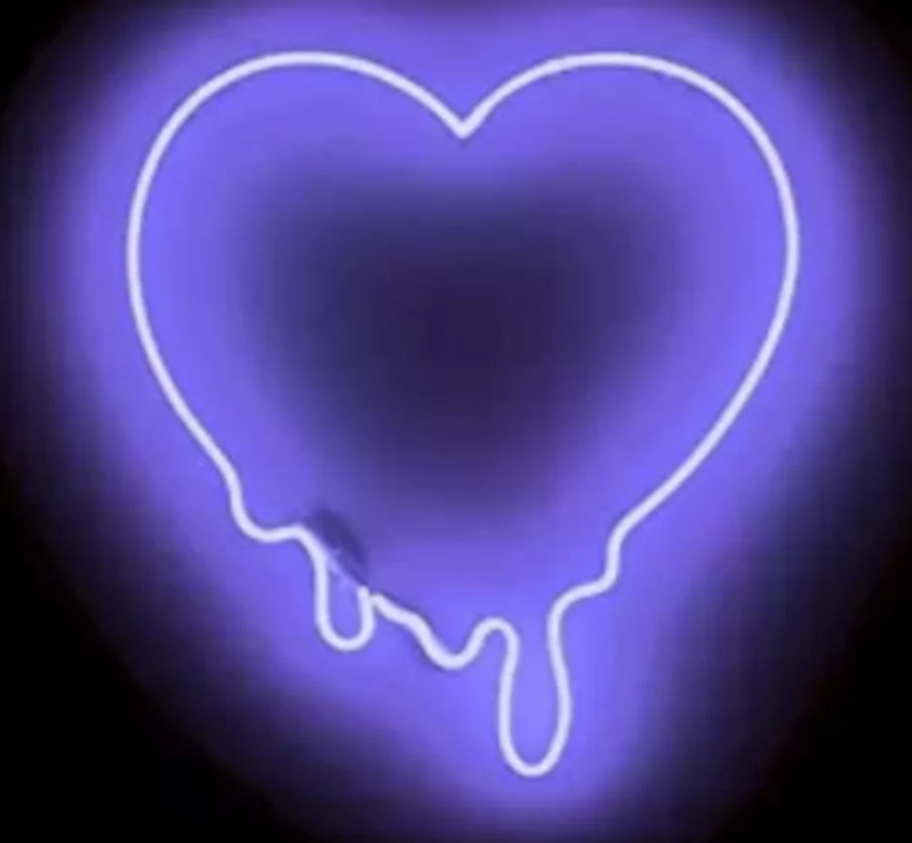 Meltng heart neon