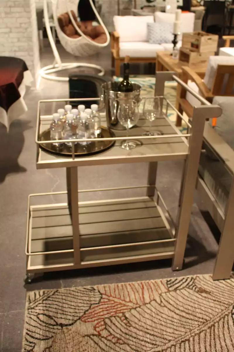 metallic-bar-cart-design