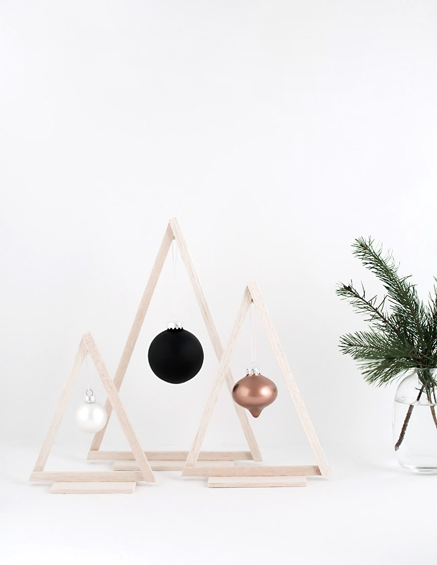 Mini wood Christmas Trees - Triangle