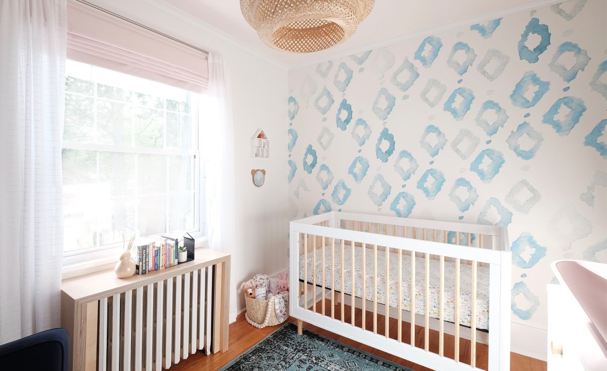 Minimal nursery watercolor pattern wallpaper