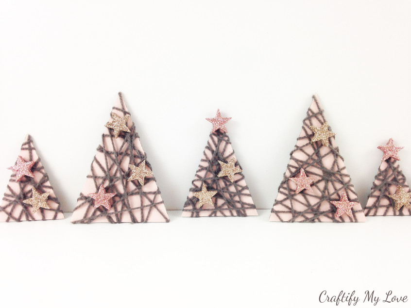 Mixed mini christmas Trees with rope