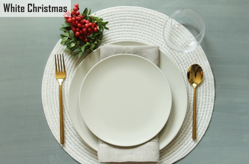 Modern Christmas Table Settings-White Christmas