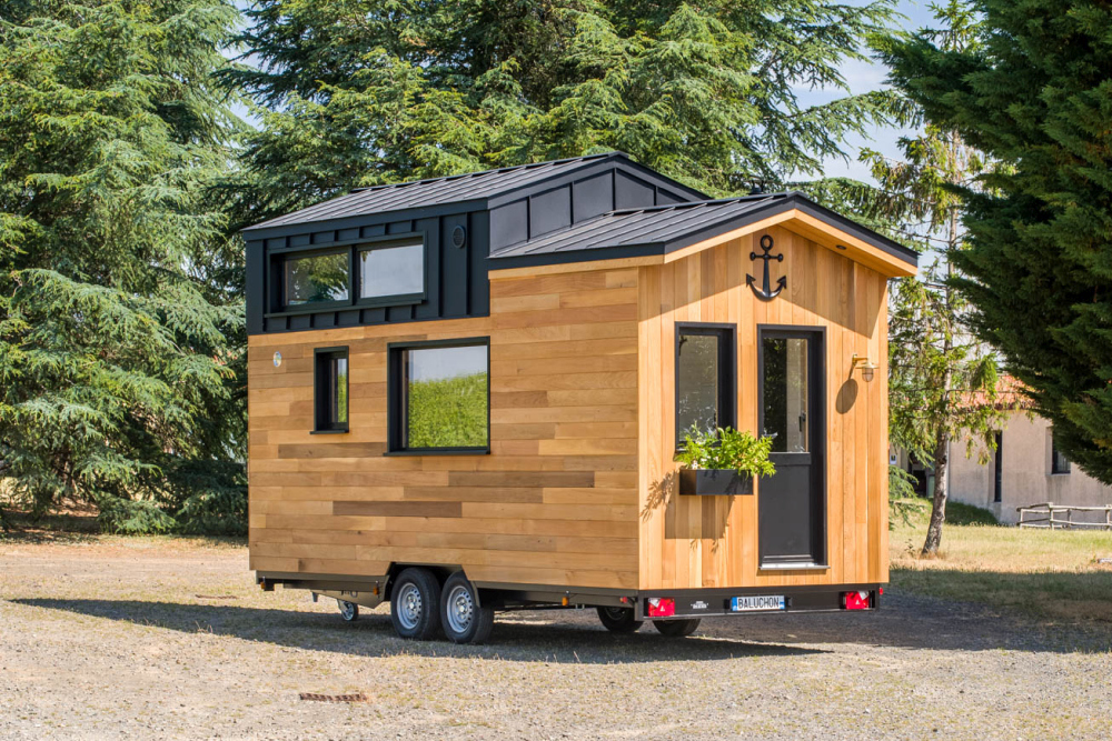 Modern Nautical-Themed Tiny House