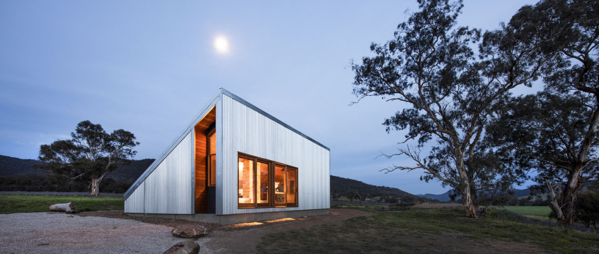 Modern Rural House in Australia