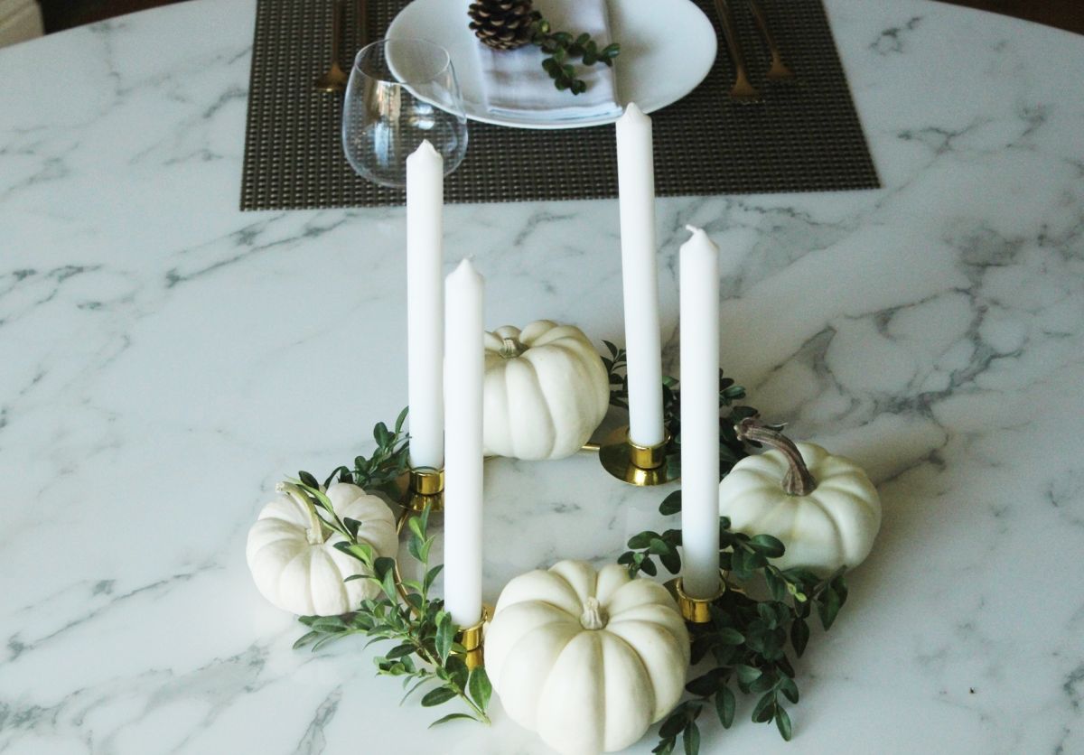 Modern Thanksgiving Table Setting-Boxwood sprigs