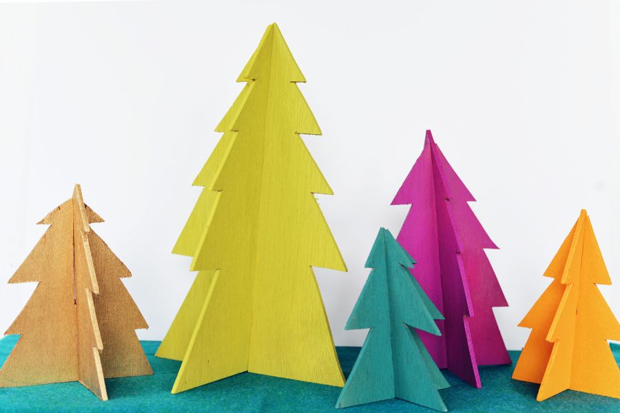 20 Miniature Christmas Trees Ready To Test Your DIY Skills