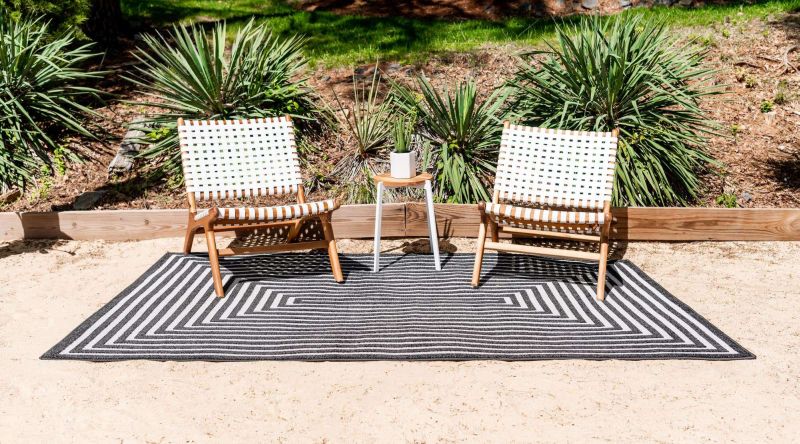 Modern black and white outdoor carpet