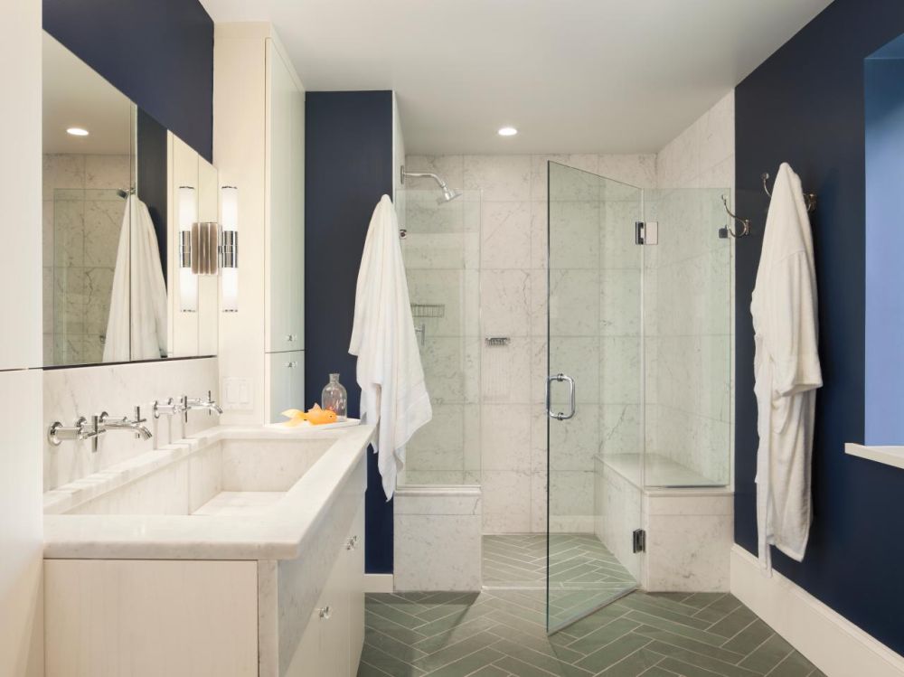 Modern dark blue bathroom