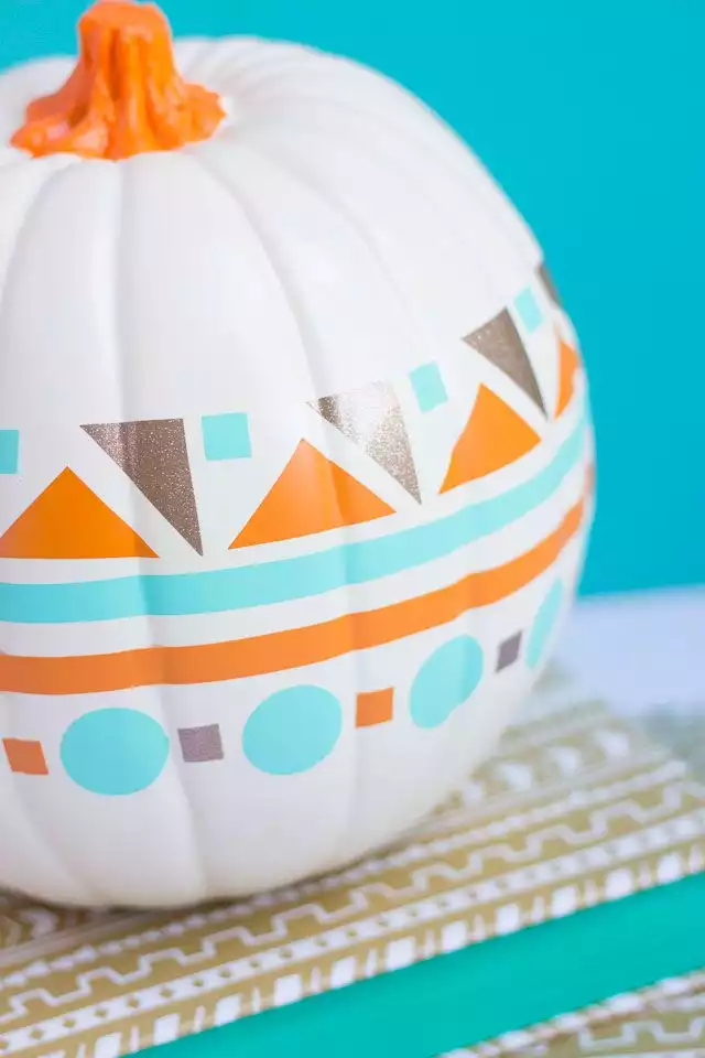 Modern geometric pumpkin paint