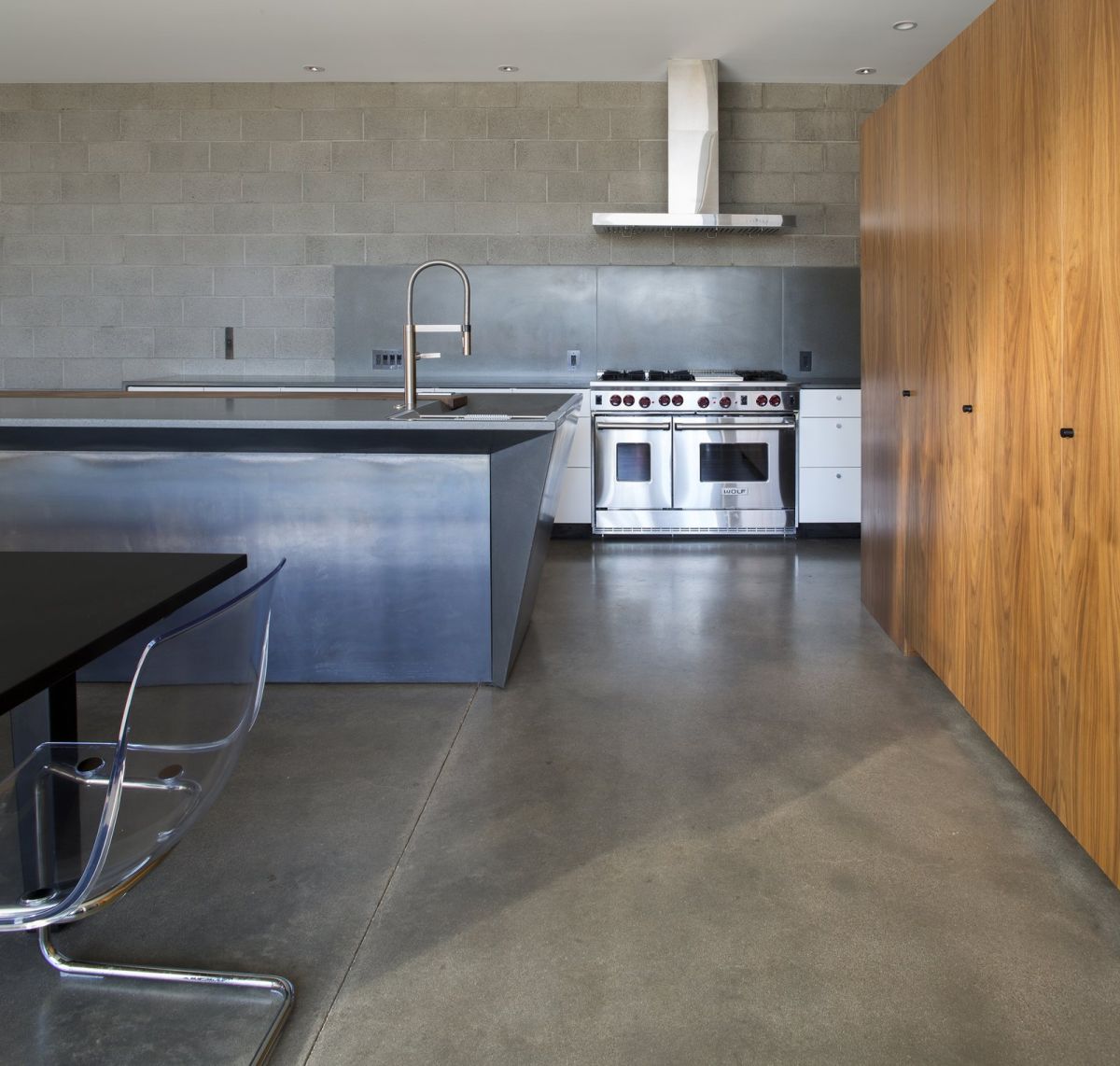 Modern polished concrete kitchen floor
