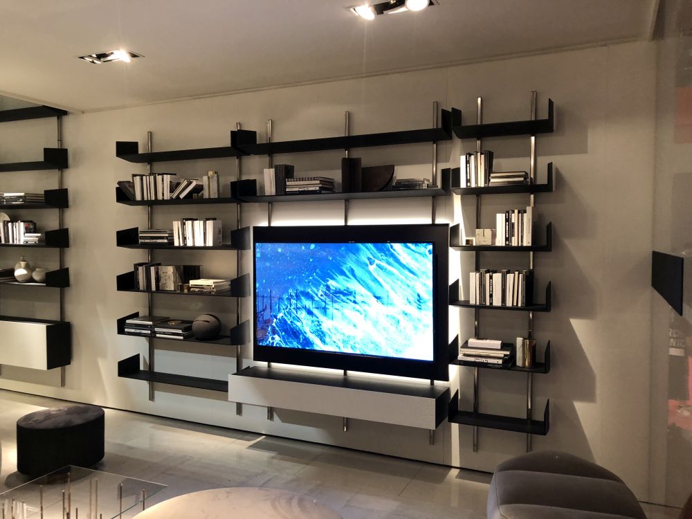 Modular wall unit hanging with TV