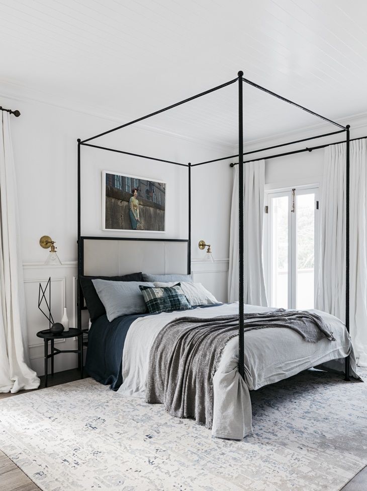 Monder monochromatic bedroom decor with canopy bed