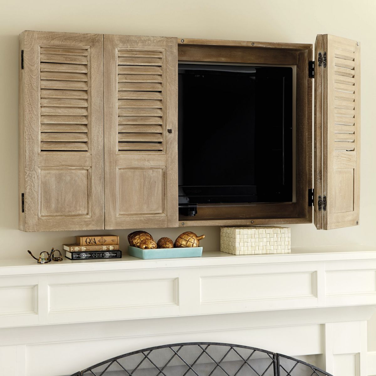 Mounted TV shutters box