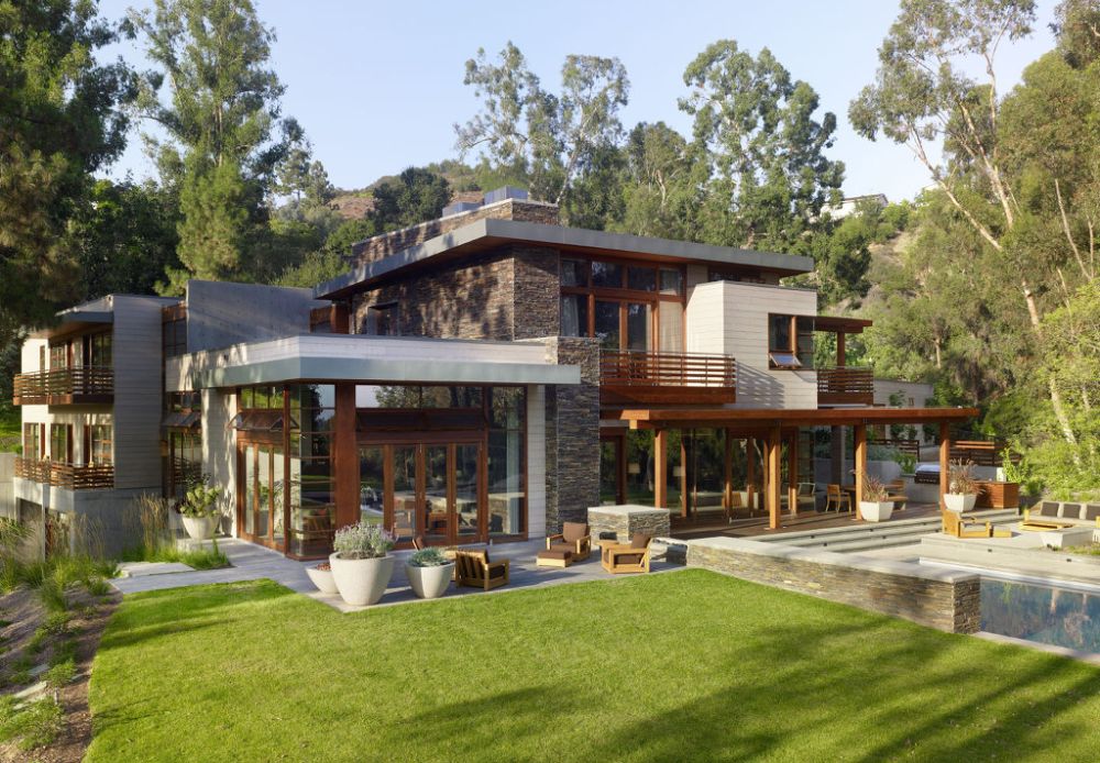 Multi level Modern Style Home