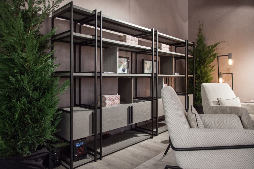 Muscari shelving unit for living room