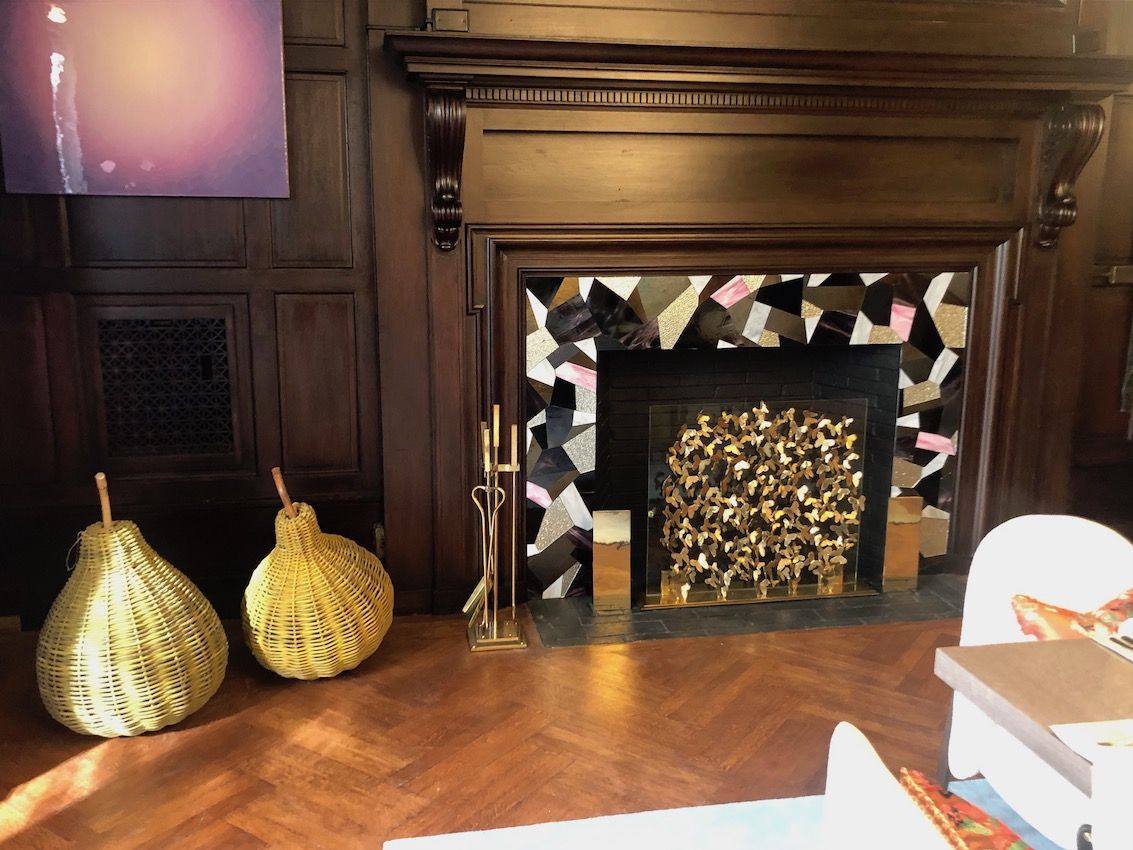 NYC Holiday House fireplace mantel