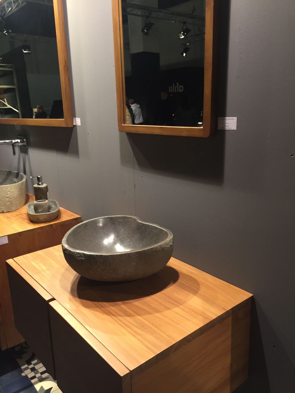 Natural stone hearth shaped vessel sink