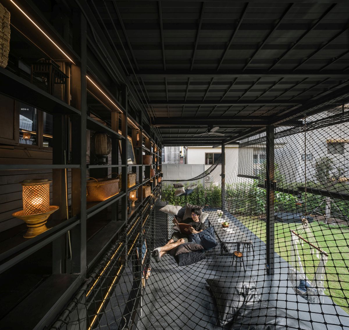 Nets KLOEM Hostel Design in Thailand