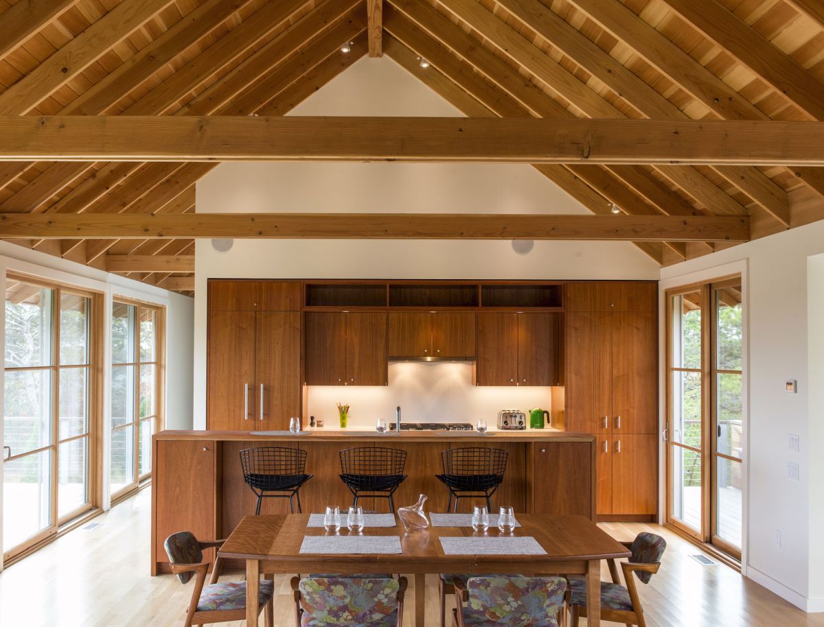 North Pamet Ridge House Kitchen design with Black BarStools and Cathedral Ceiling