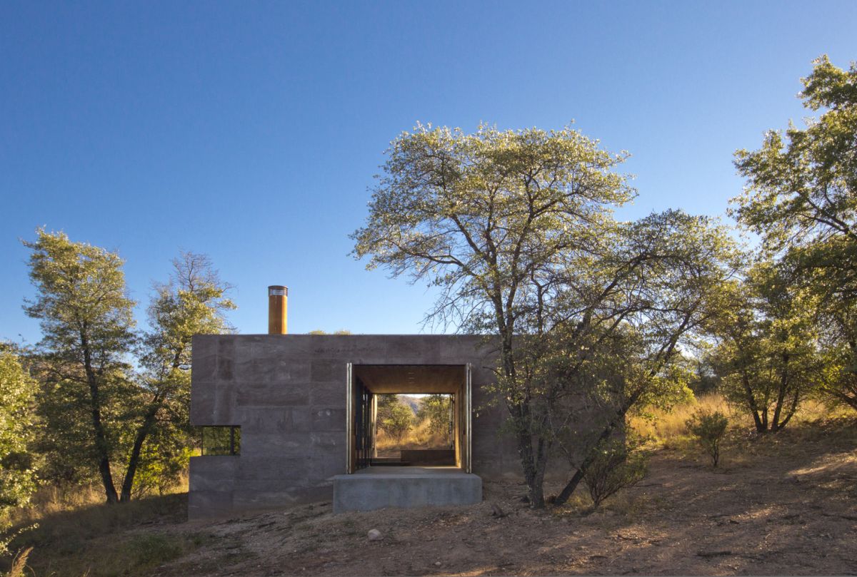 Off grid home in Southern Arizona