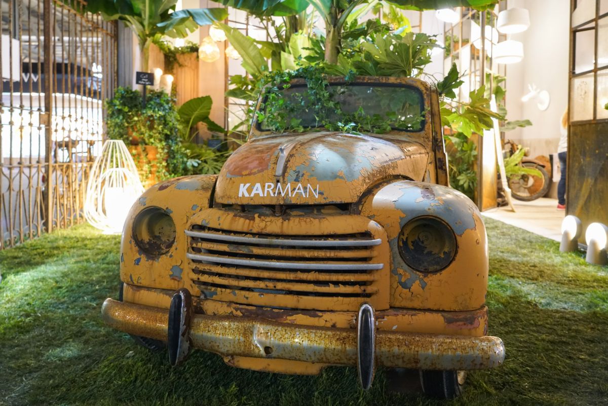 Old WC Car Full of Plants for Karman Italy at Euroluce 2017