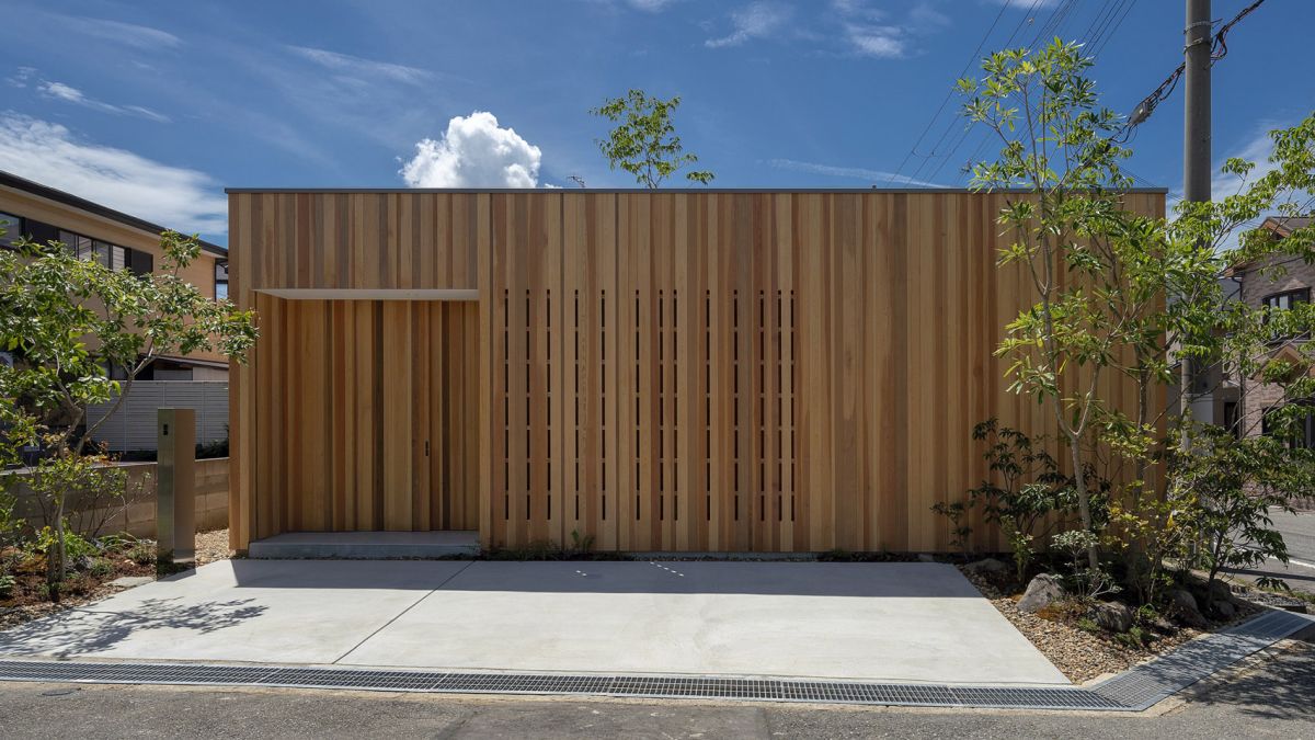 Osaka based practice Arbol in Akashi House in Japan