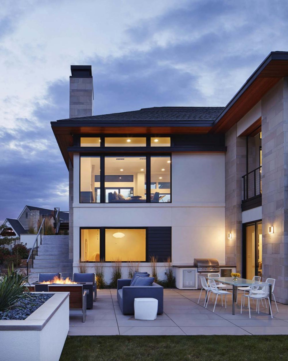 Outdoor Modern Style Home