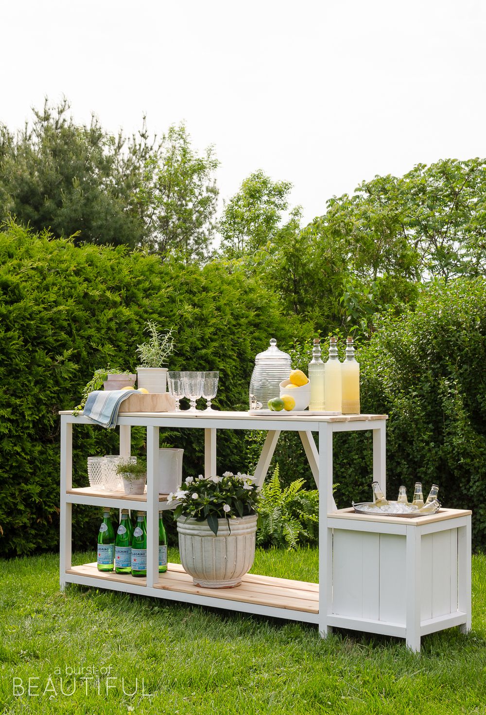 Outdoor party bar