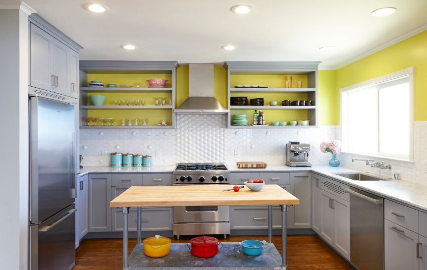 Paint in lime the wall above backsplash