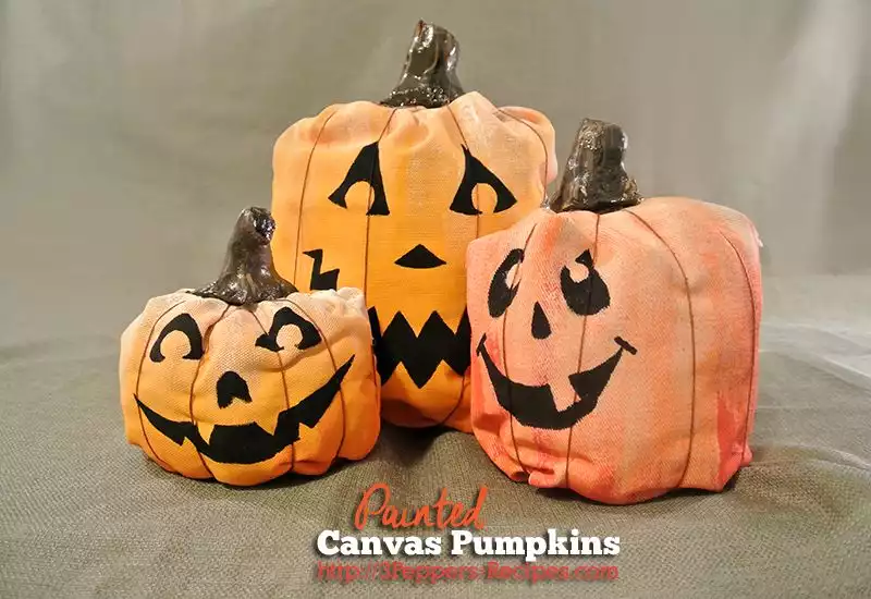 Paint the fabric to create beautiful pumpkins