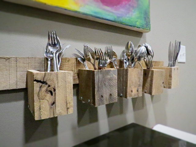 Wooden Silverware Holder