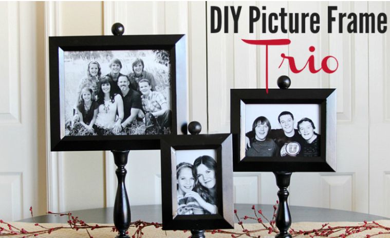 Pedestal picture frames