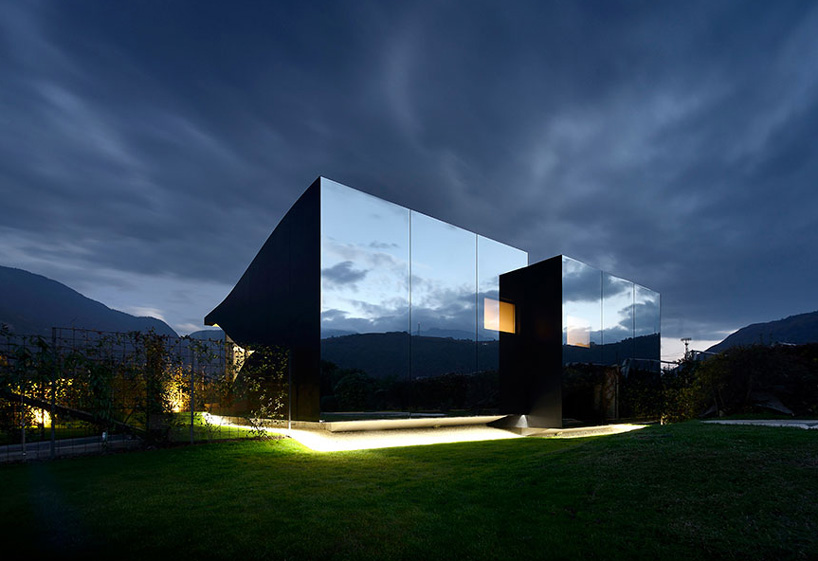 Peter Pichler mirror house